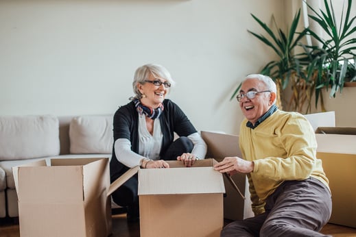 Couple-Packing-Boxes-WEB